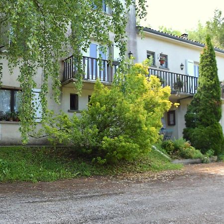 Chambres D'Hotes L'Oree Des Bois Lacrouzette Exterior foto