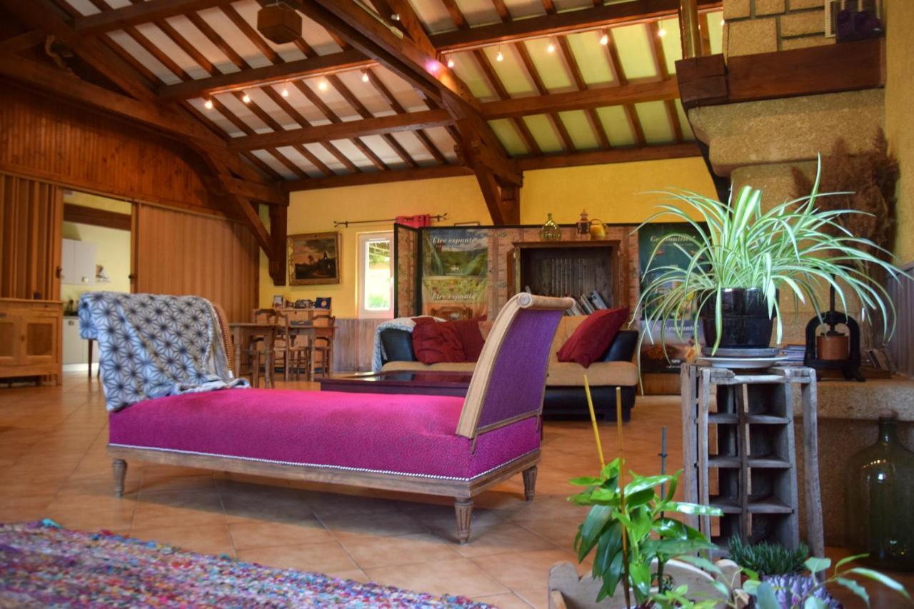 Chambres D'Hotes L'Oree Des Bois Lacrouzette Exterior foto